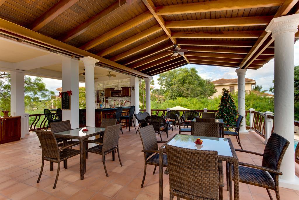 Caribbean Shores Bed & Breakfast Dangriga Exterior photo